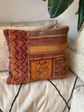 Charger l&#39;image dans la galerie, Housse de coussin vintage, rouge, violet, orange
