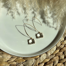 Charger l'image dans la galerie, INCANTO - Boucles d'Oreilles Longues Pendantes avec Pendentif
