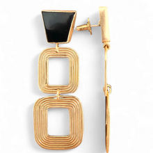 Charger l'image dans la galerie, Noyau en spirale de boucle d'oreille
