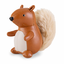 Charger l&#39;image dans la galerie, Squirrel Paperweight 250g
