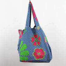 Charger l'image dans la galerie, Cabas en coton upcycling Ichimatsu Marine
