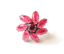 Charger l&#39;image dans la galerie, Bague Rose Florale Avec Pierres en Verre Fait Main
