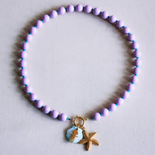 Charger l'image dans la galerie, Collier à perles Miyuki avec breloques - lilas/aqua
