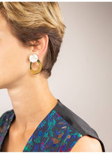 Charger l'image dans la galerie, Boucles d’oreilles cloche
