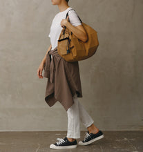 Charger l'image dans la galerie, Shupatto Insulated Bag 20L - Amber
