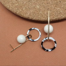 Charger l'image dans la galerie, SARA Boucles d'oreilles
